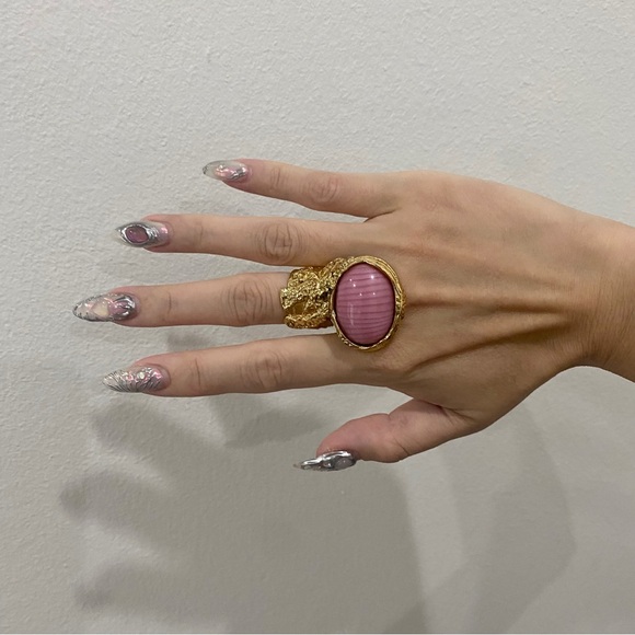 Yves Saint Laurent Pink Oval Arty Gold Ring - Picture 4 of 4